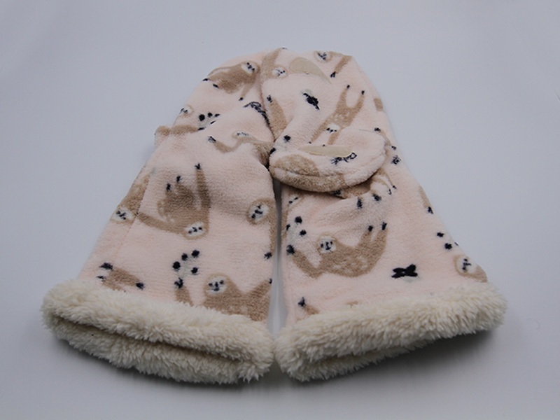 Japanese style non-slip printing foot cover with soft feeling