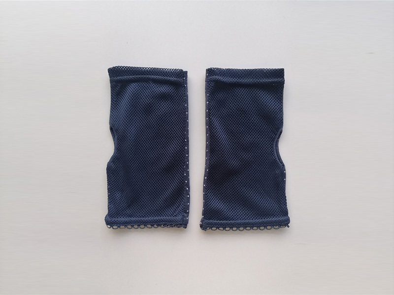 UV protection non-finger gloves with bow and wave point pattern