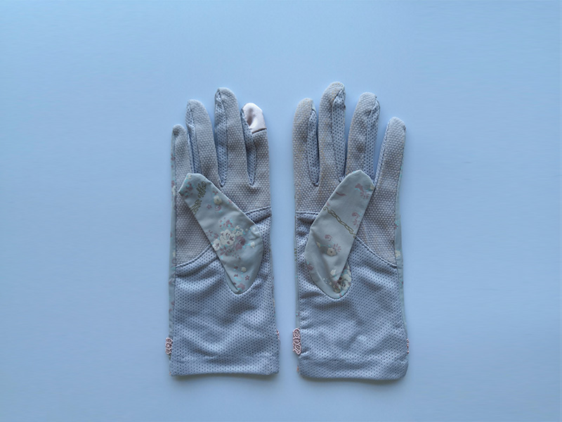 Japanese style UV protection gloves with  popolar flower pattern and lace