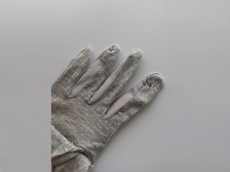 UV protection solid color gloves with and embroidery